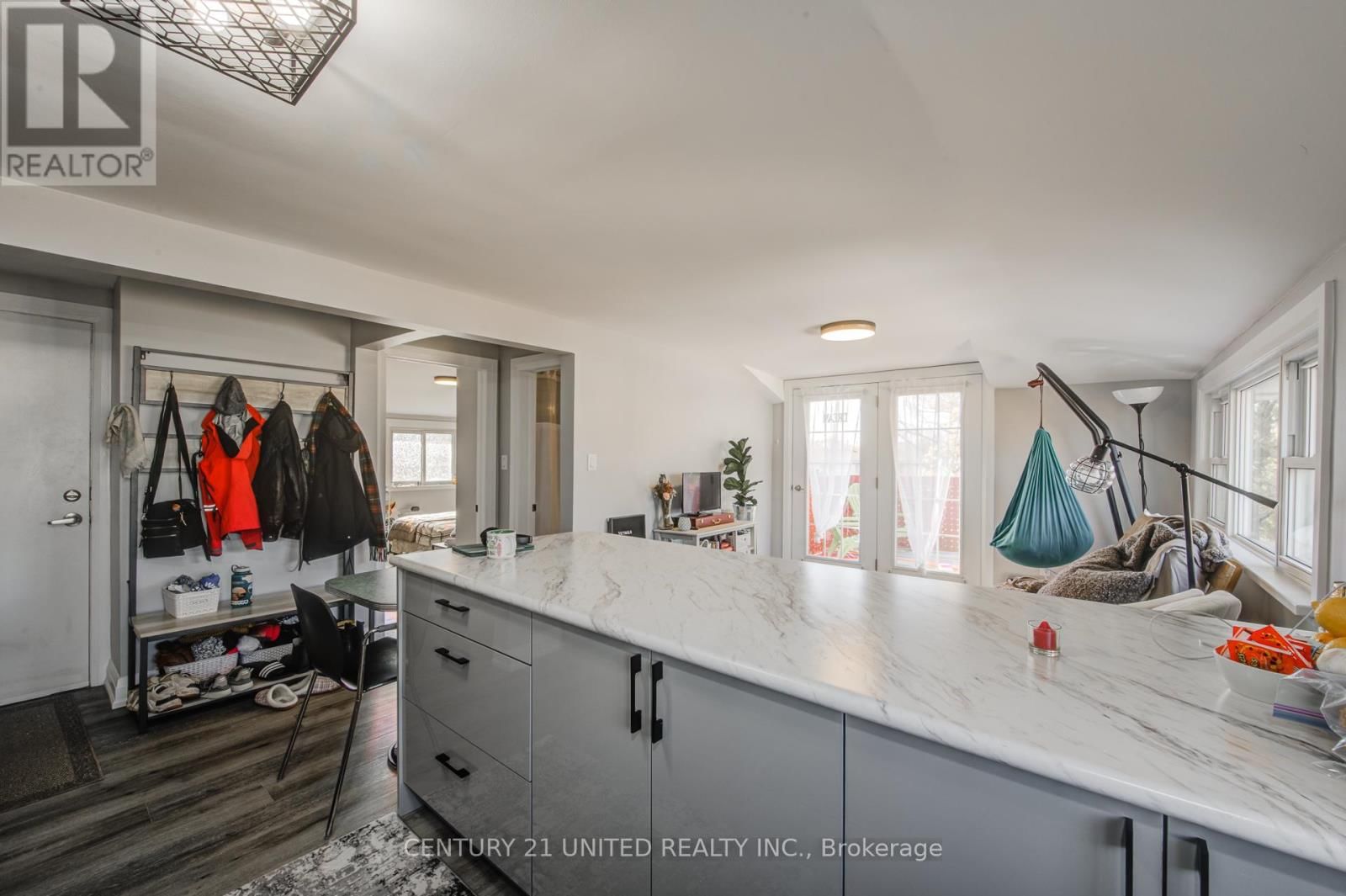 3 - 99 HAIG STREET Image 10