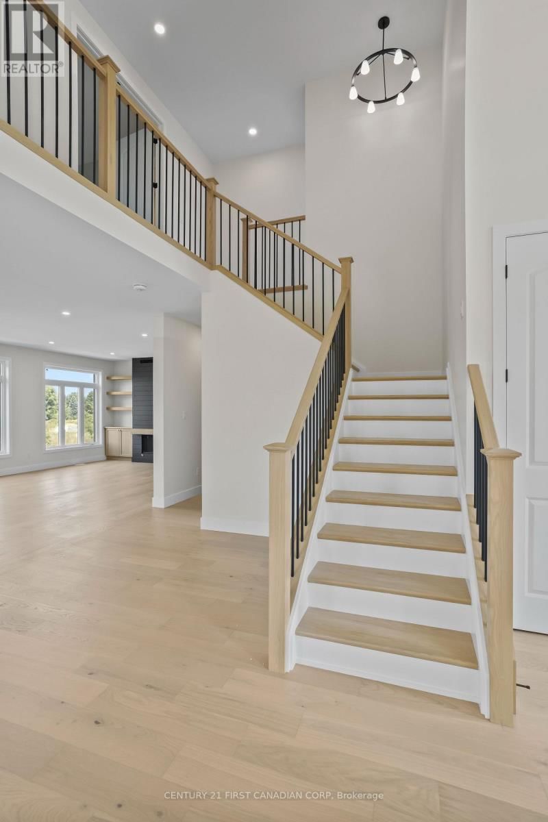 LOT 33 UPPER WEST AVENUE Image 13