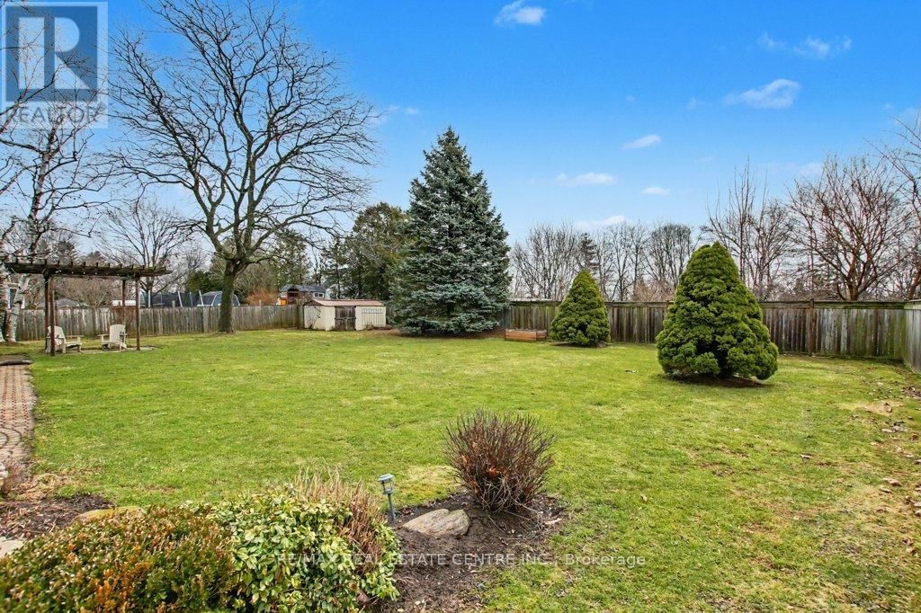 18 6TH CONCESSION ROAD EAST Image 30