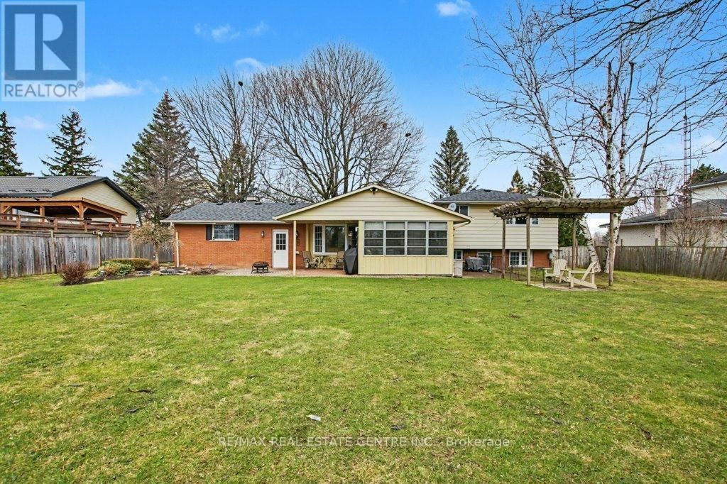 18 6TH CONCESSION ROAD EAST Image 33