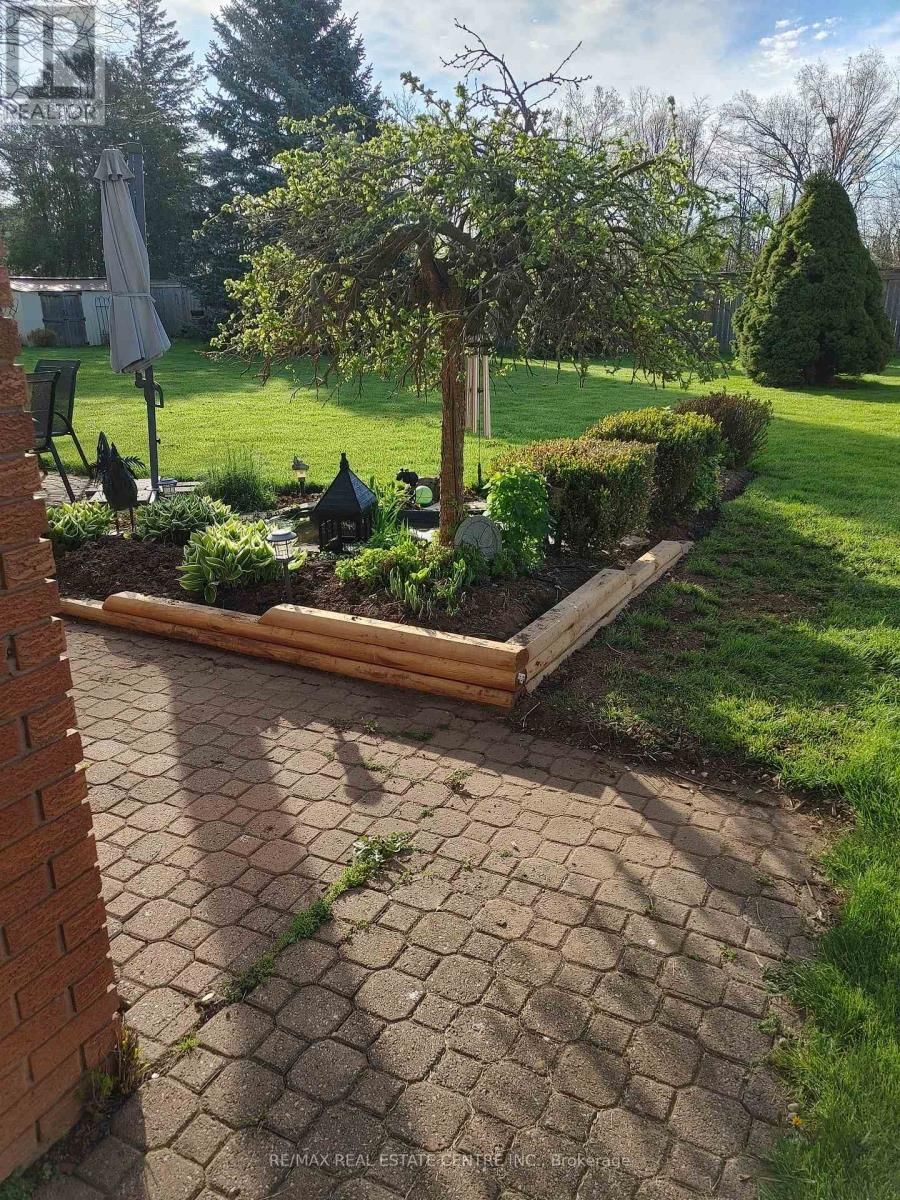 18 6TH CONCESSION ROAD EAST Image 43