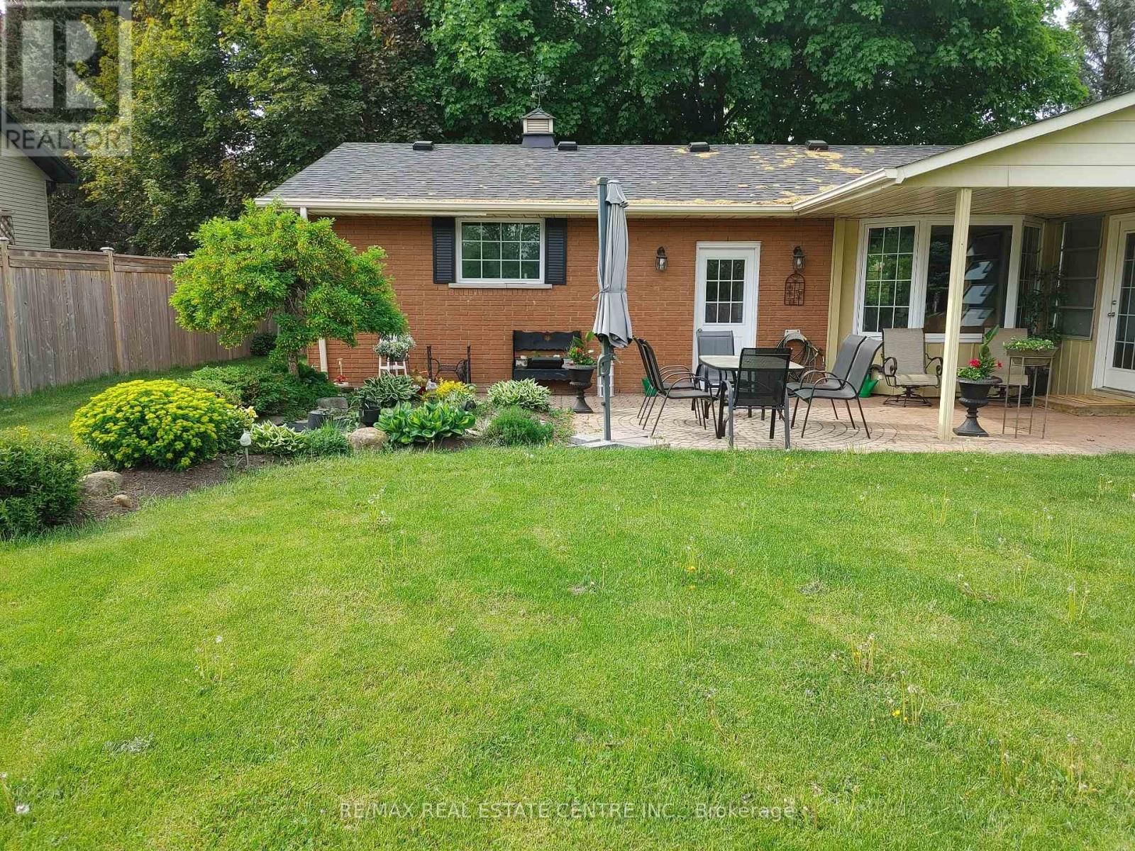 18 6TH CONCESSION ROAD EAST Image 49