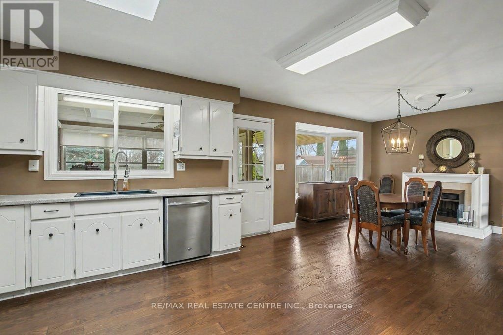 18 6TH CONCESSION ROAD EAST Image 9