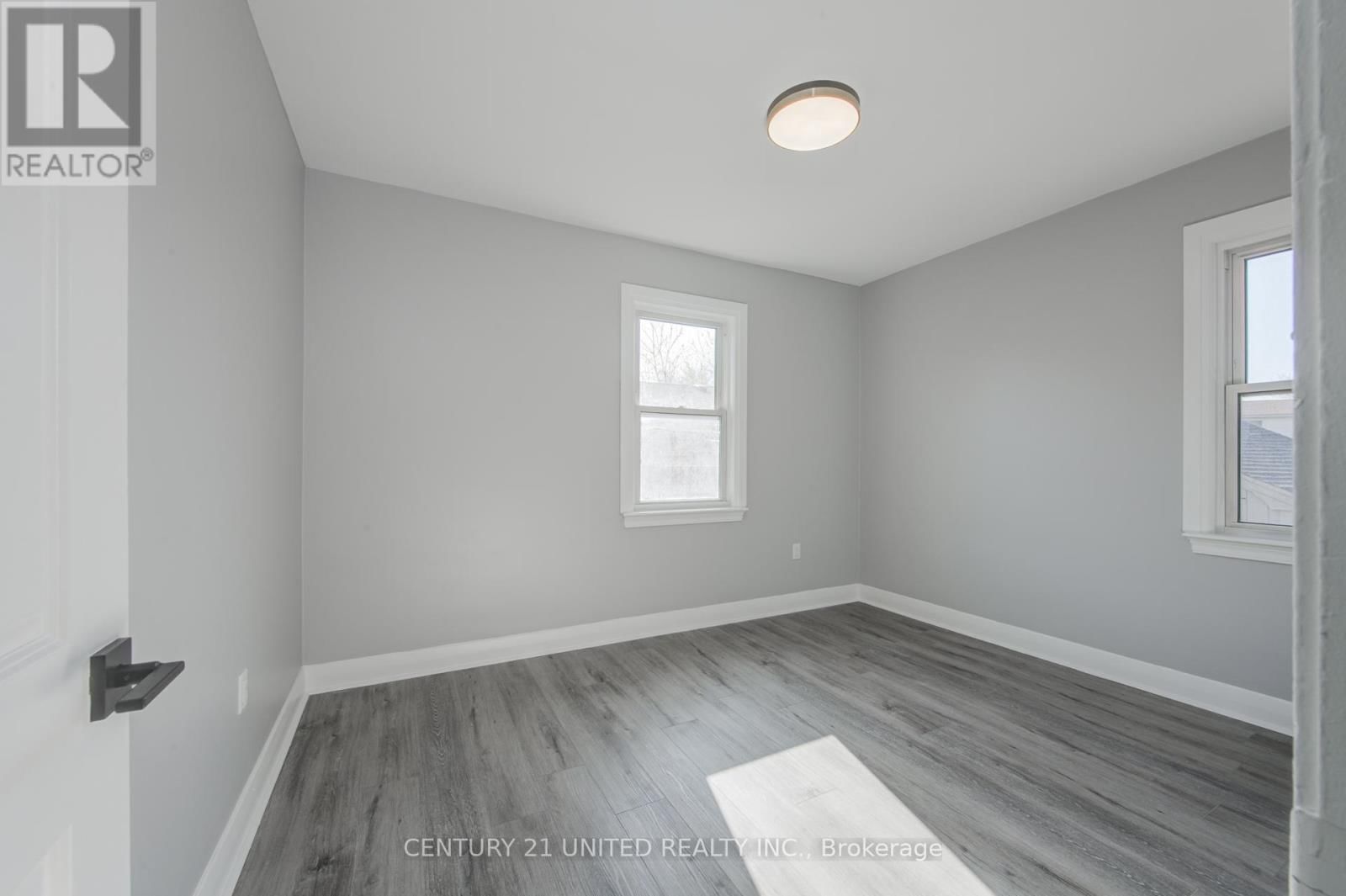 Unit 1 - 99 HAIG STREET Image 12