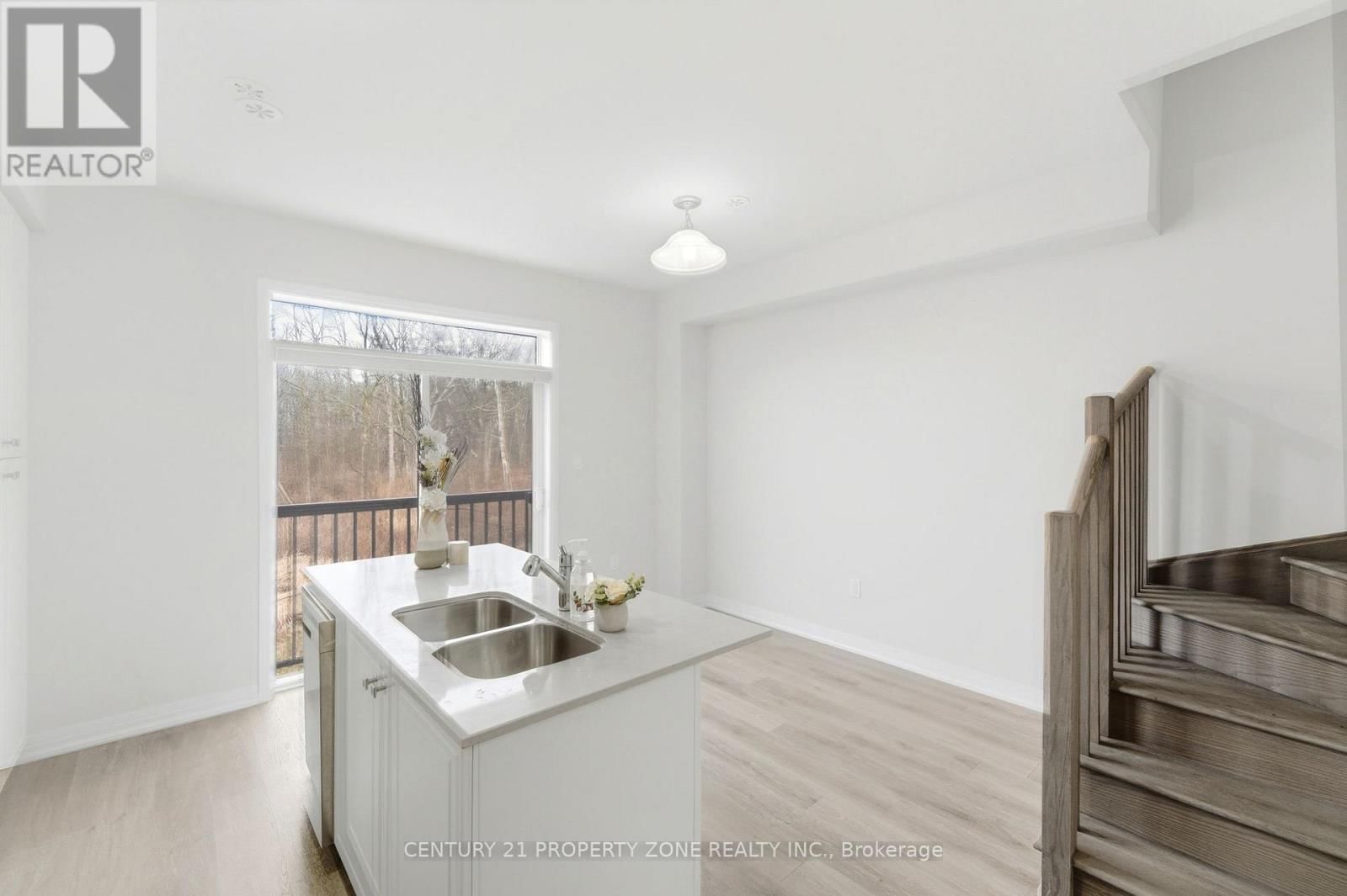 36 - 185 BEDROCK DRIVE Image 15