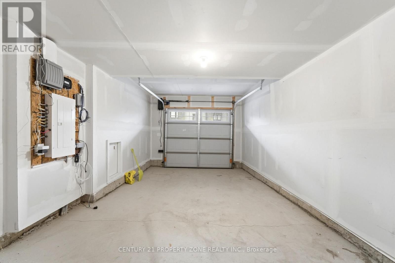 36 - 185 BEDROCK DRIVE Image 39