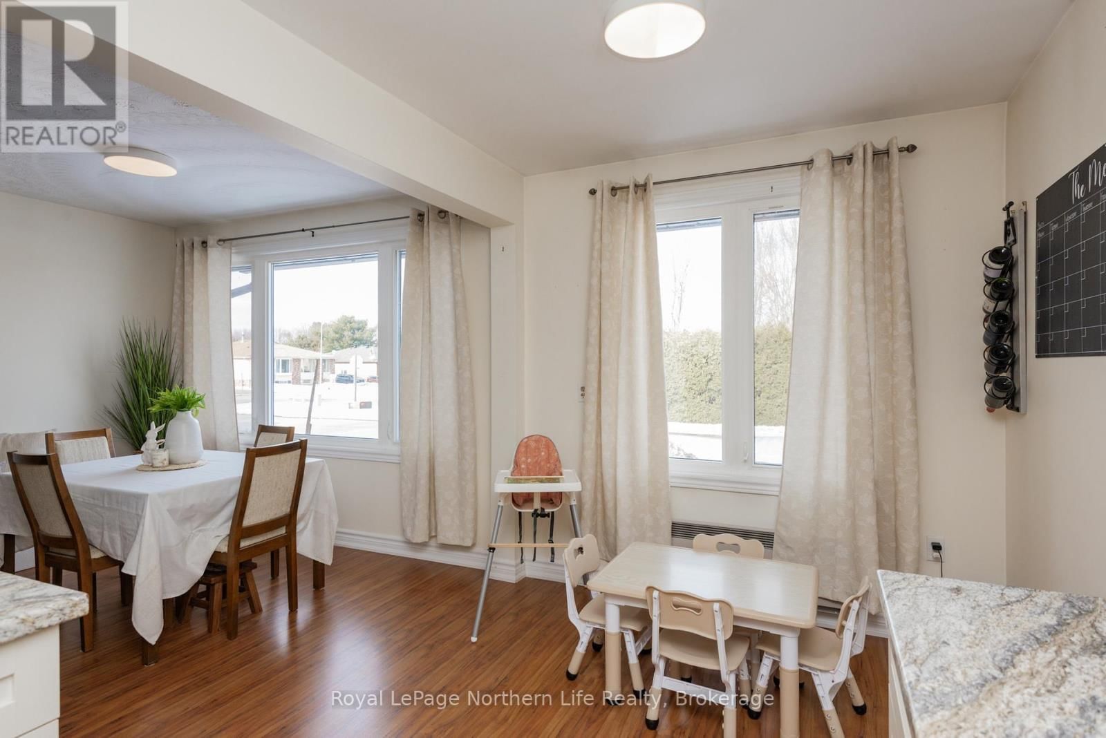 47 HARRIS DRIVE Image 13