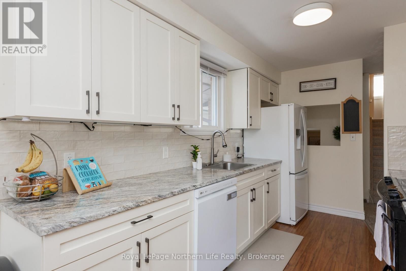 47 HARRIS DRIVE Image 15