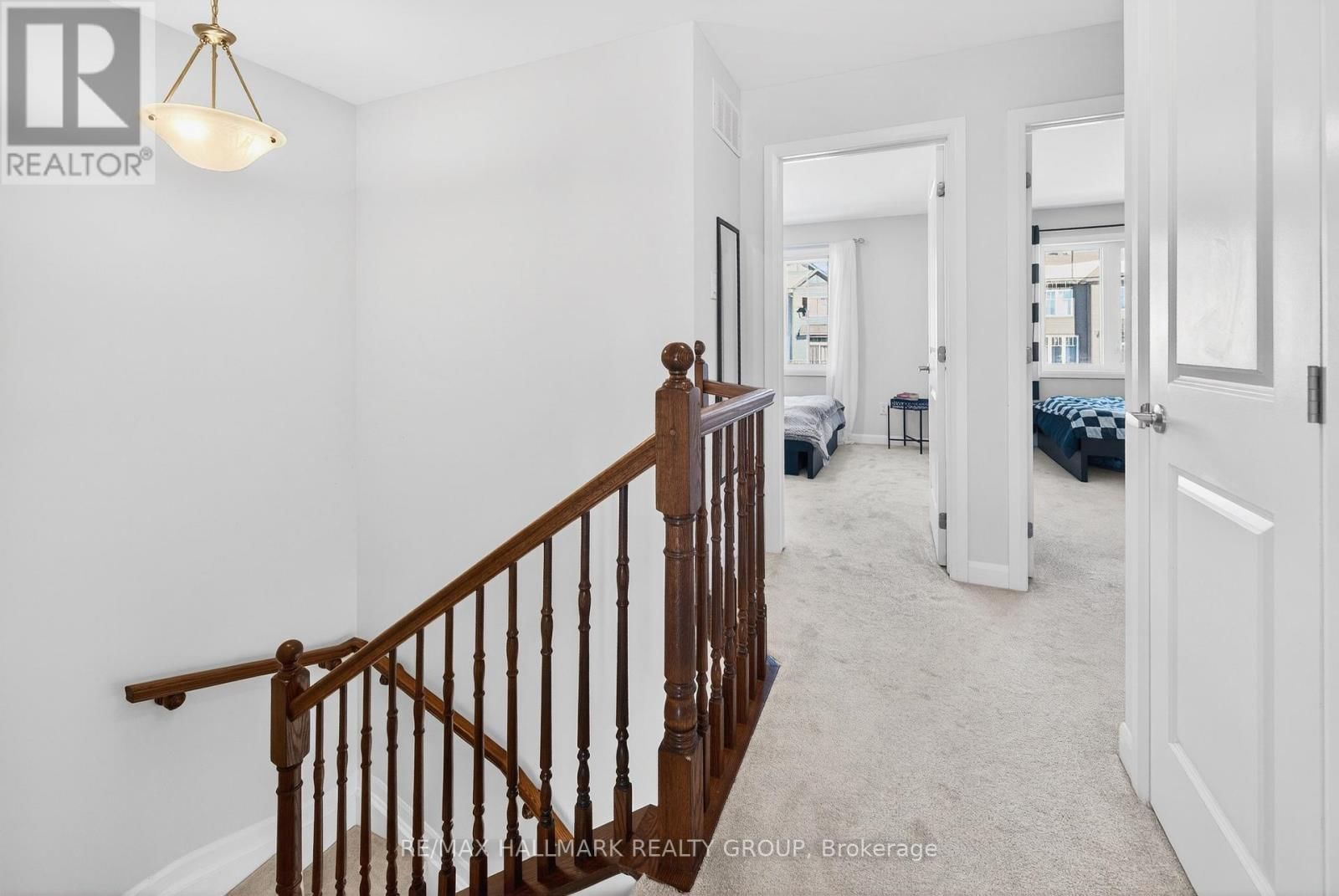 562 CLEMENCY CRESCENT Image 15