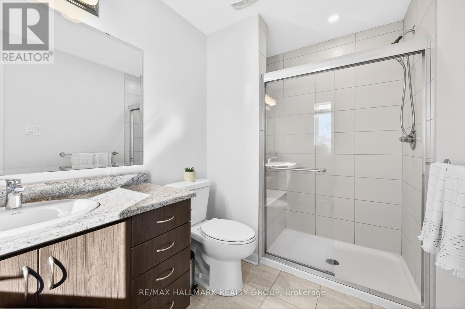 562 CLEMENCY CRESCENT Image 20