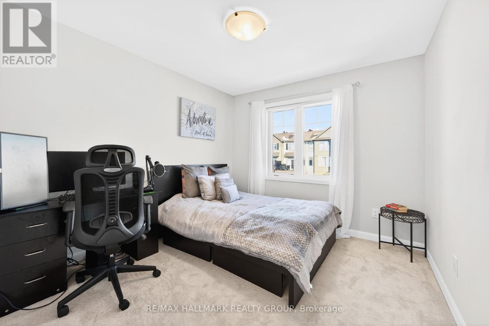 562 CLEMENCY CRESCENT Image 21