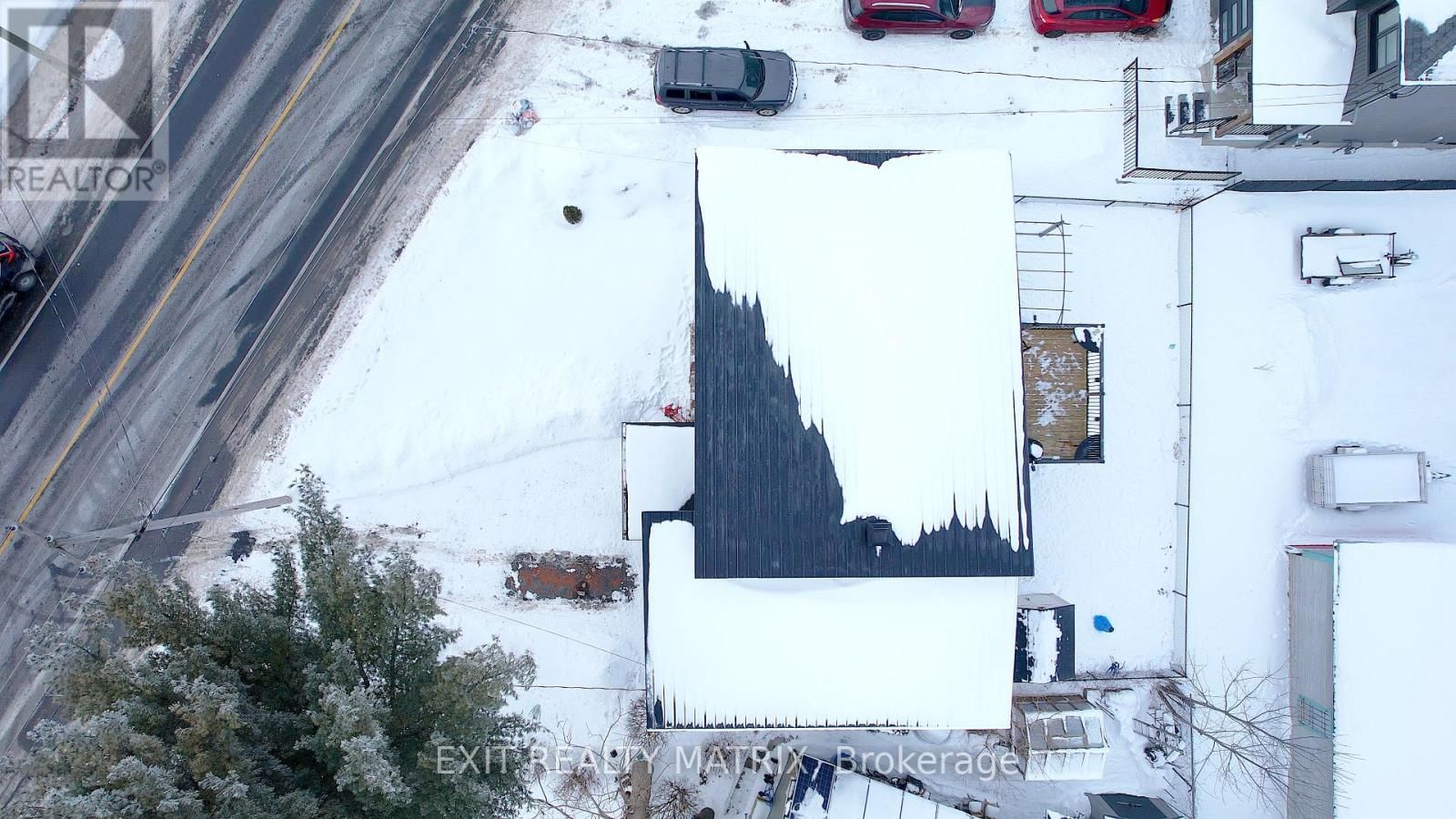 686 ST ISIDORE ROAD Image 35