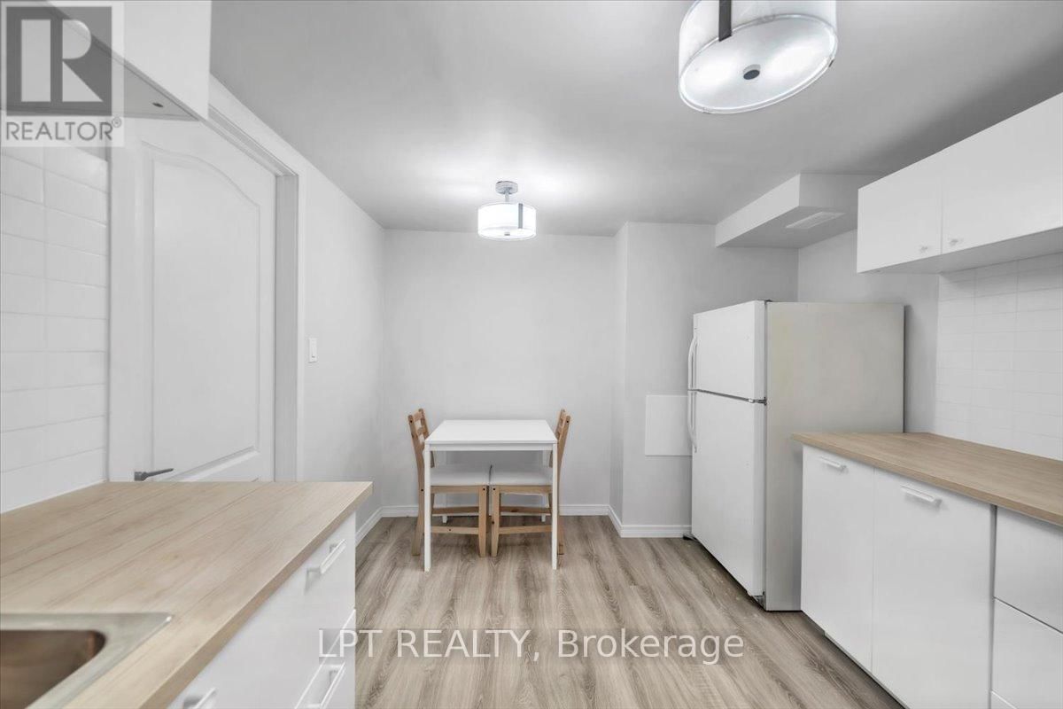 396 FIRST AVENUE Image 41