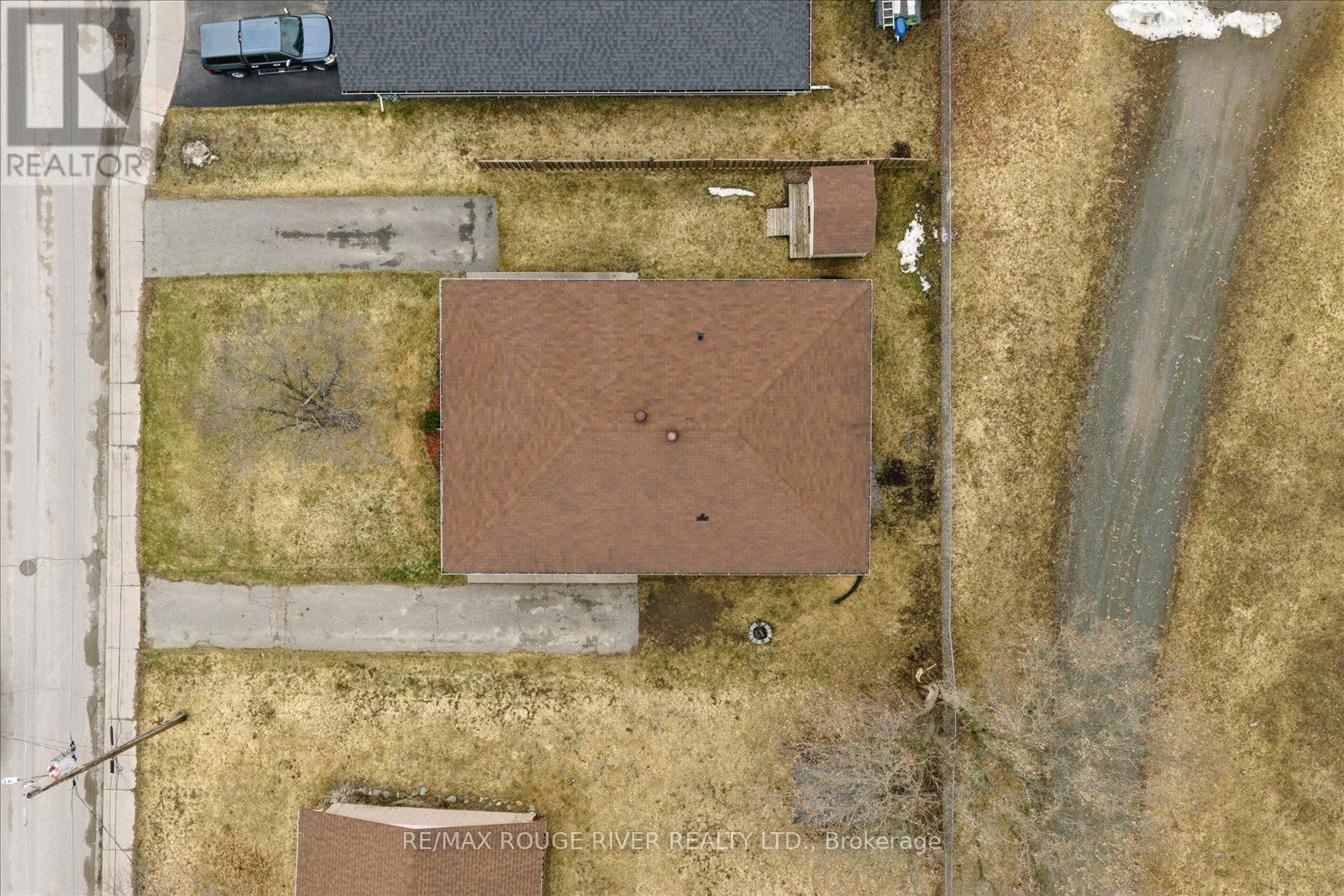 6 CRAWFORD DRIVE Image 30