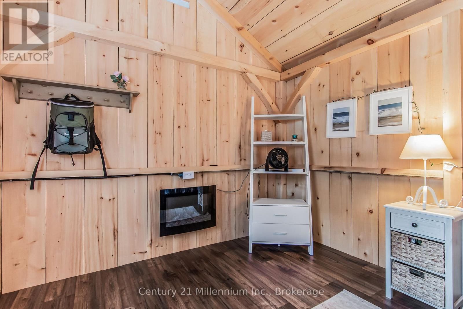 2 HAMILTON PLACE Image 41