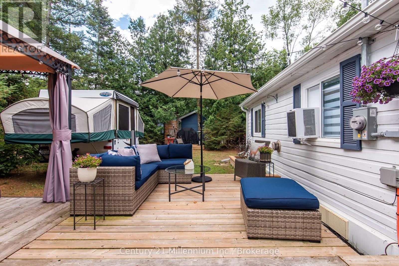 2 HAMILTON PLACE Image 5