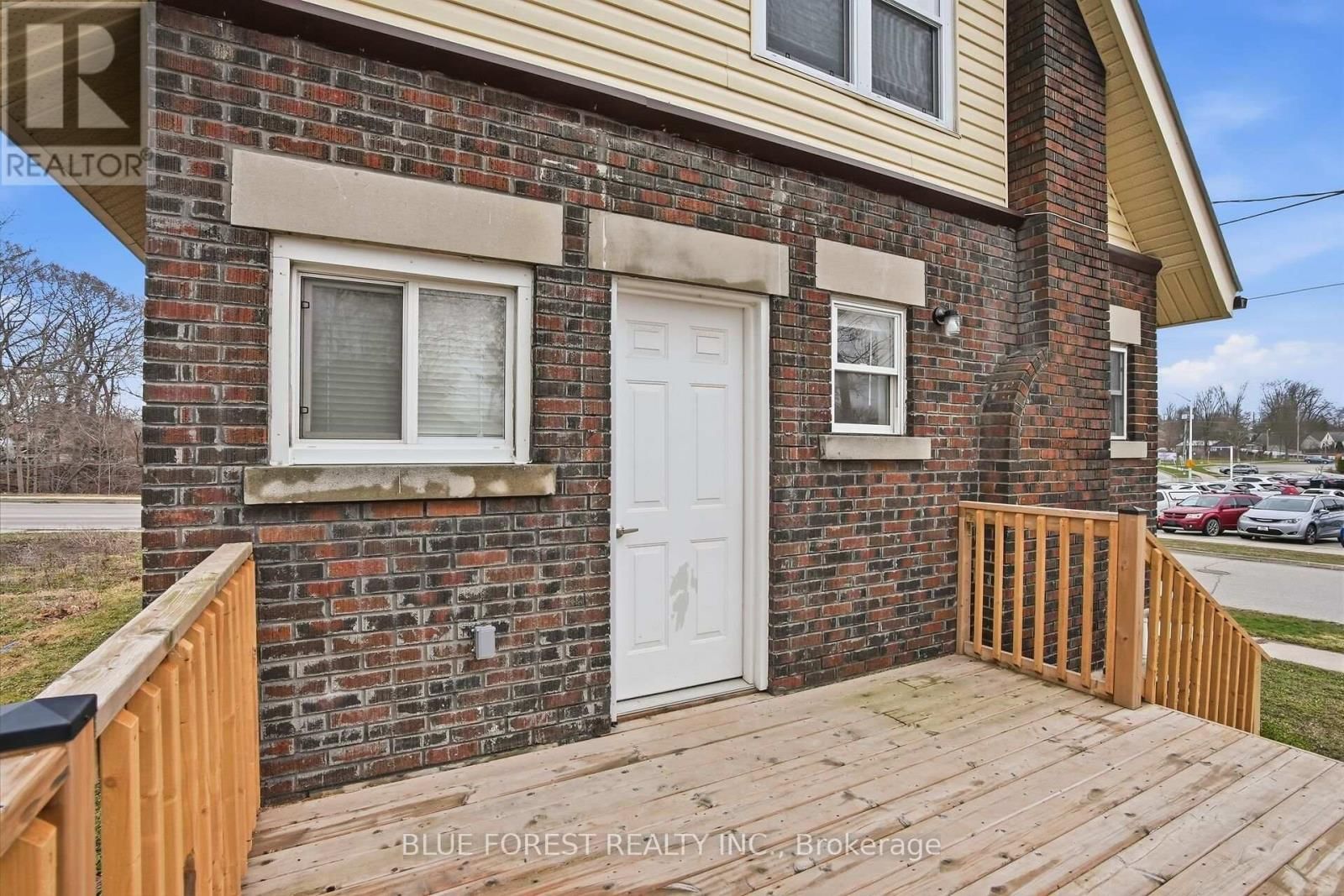 178 THOMPSON ROAD Image 25