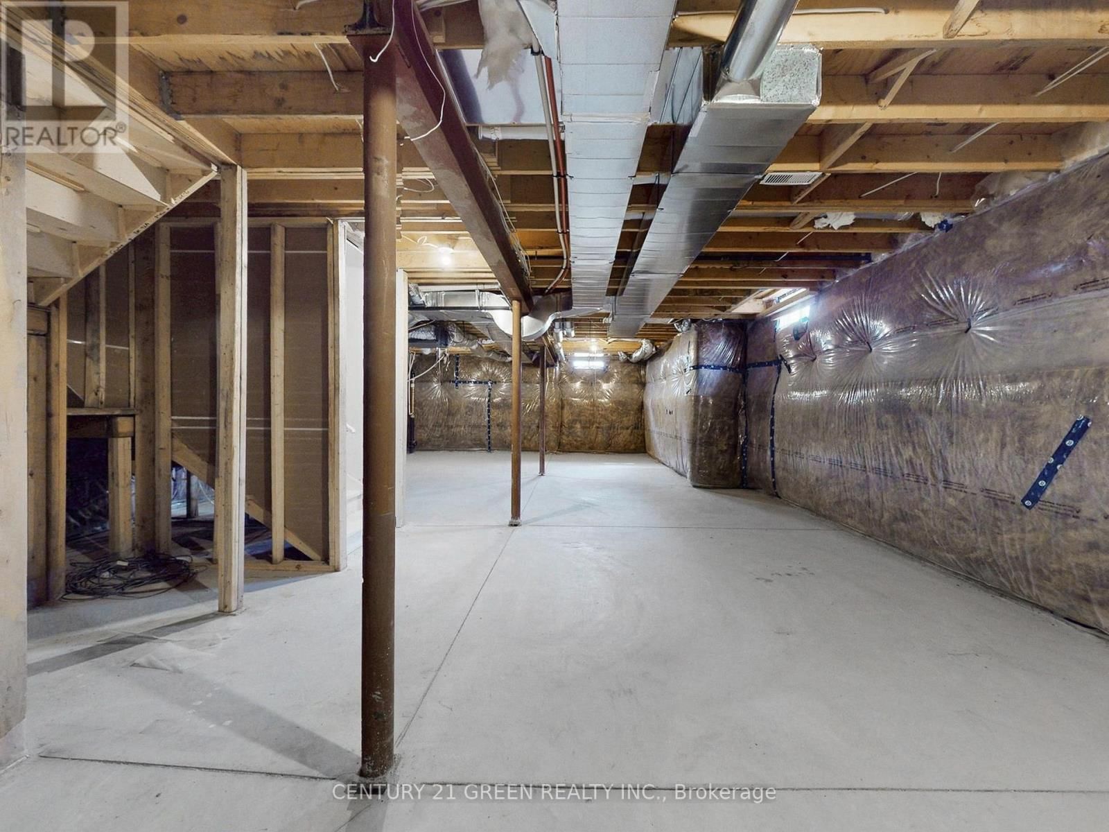 41 BENTGRASS DRIVE Image 42