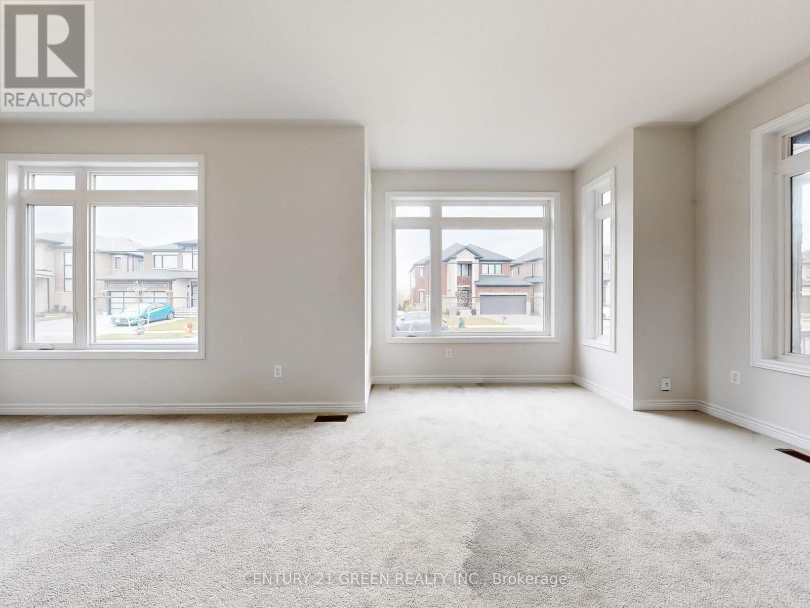 41 BENTGRASS DRIVE Image 7