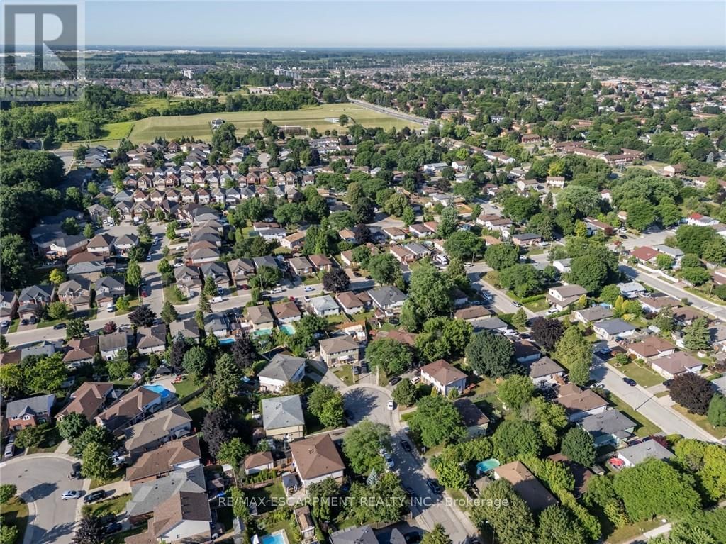 8 GERRICK COURT Image 41