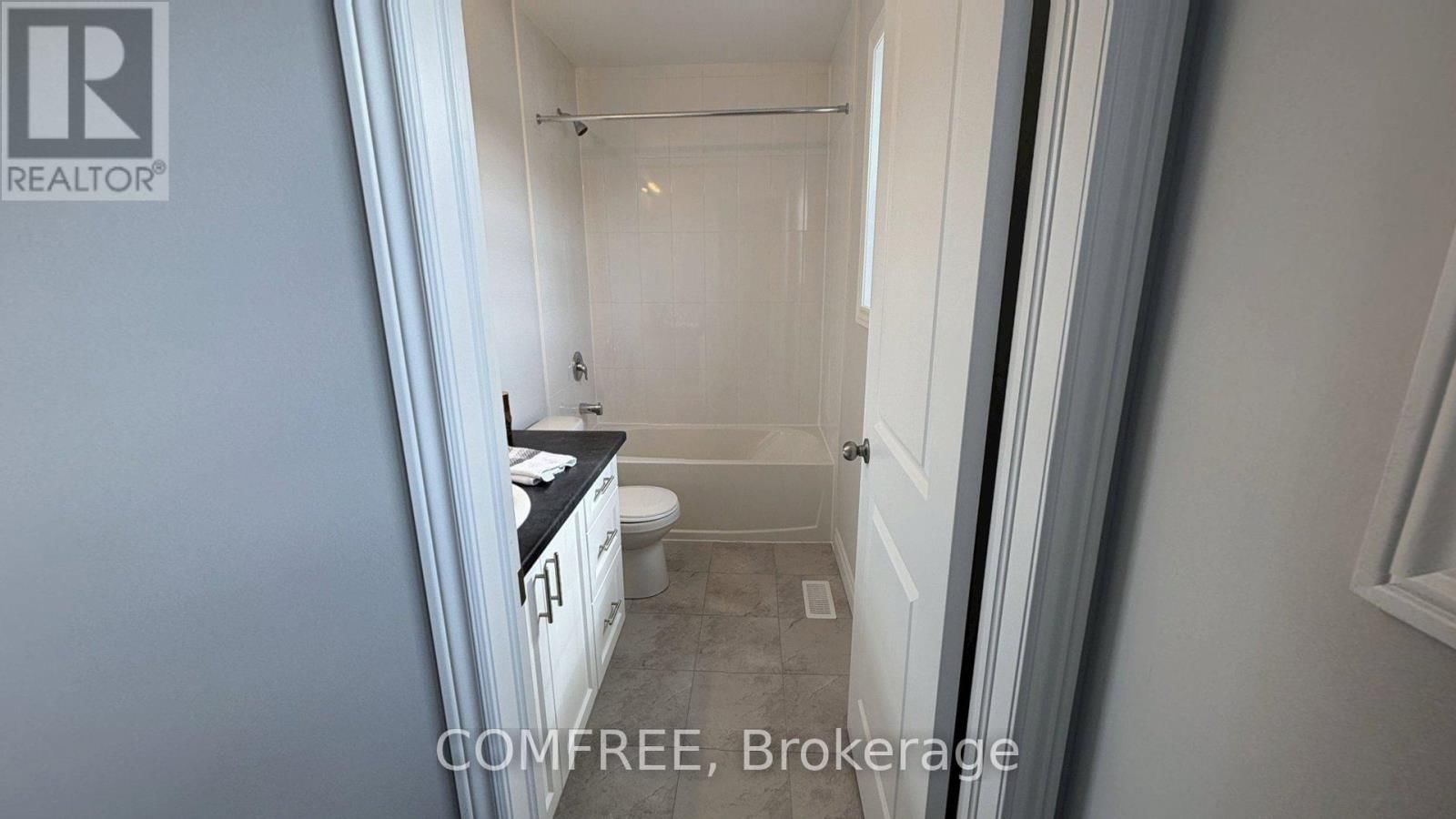 31 MCCONNELL CRESCENT Image 15