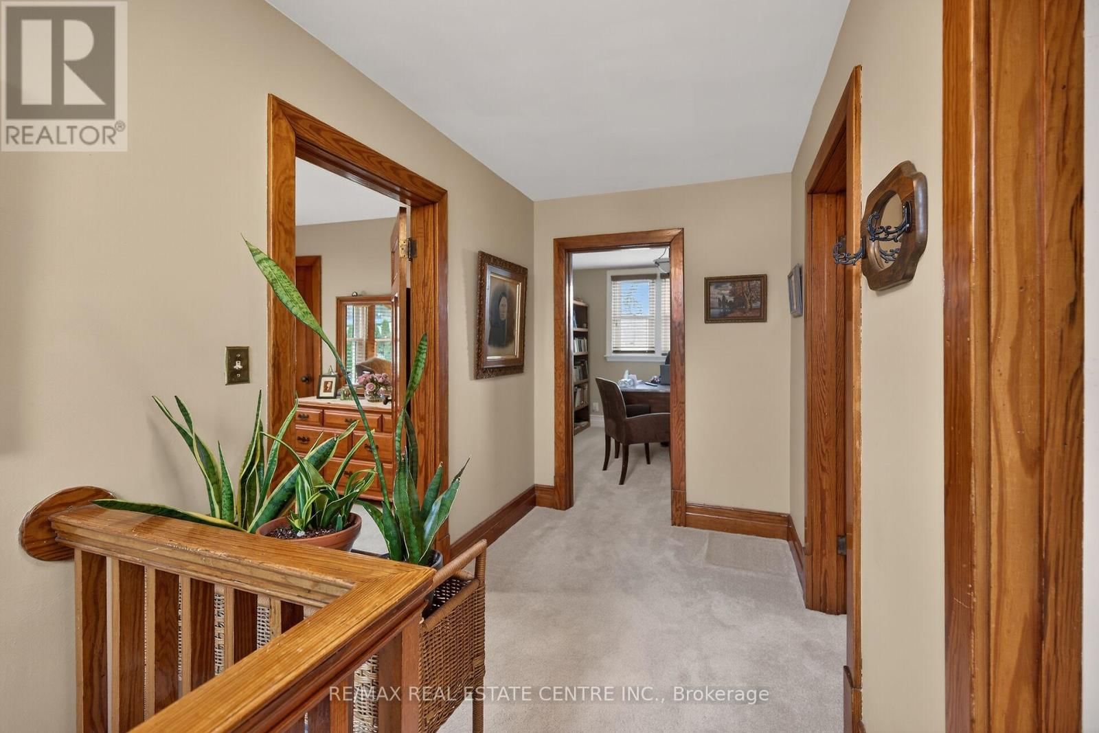 3 SECOND STREET SOUTH Image 37