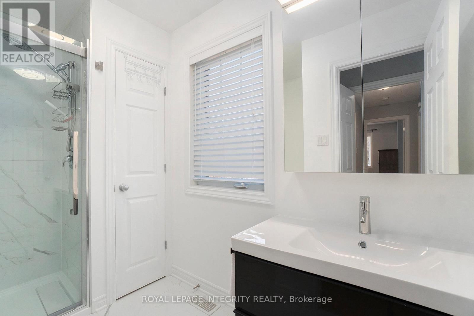 34 GIROUX STREET Image 14