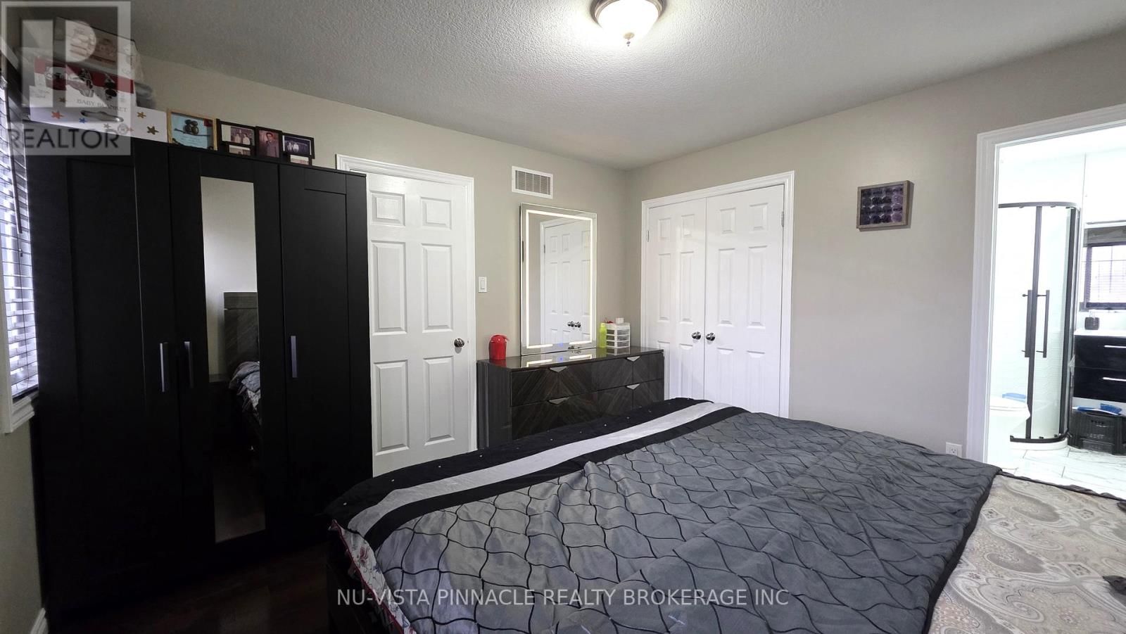 1603 VANDUSEN COURT Image 46