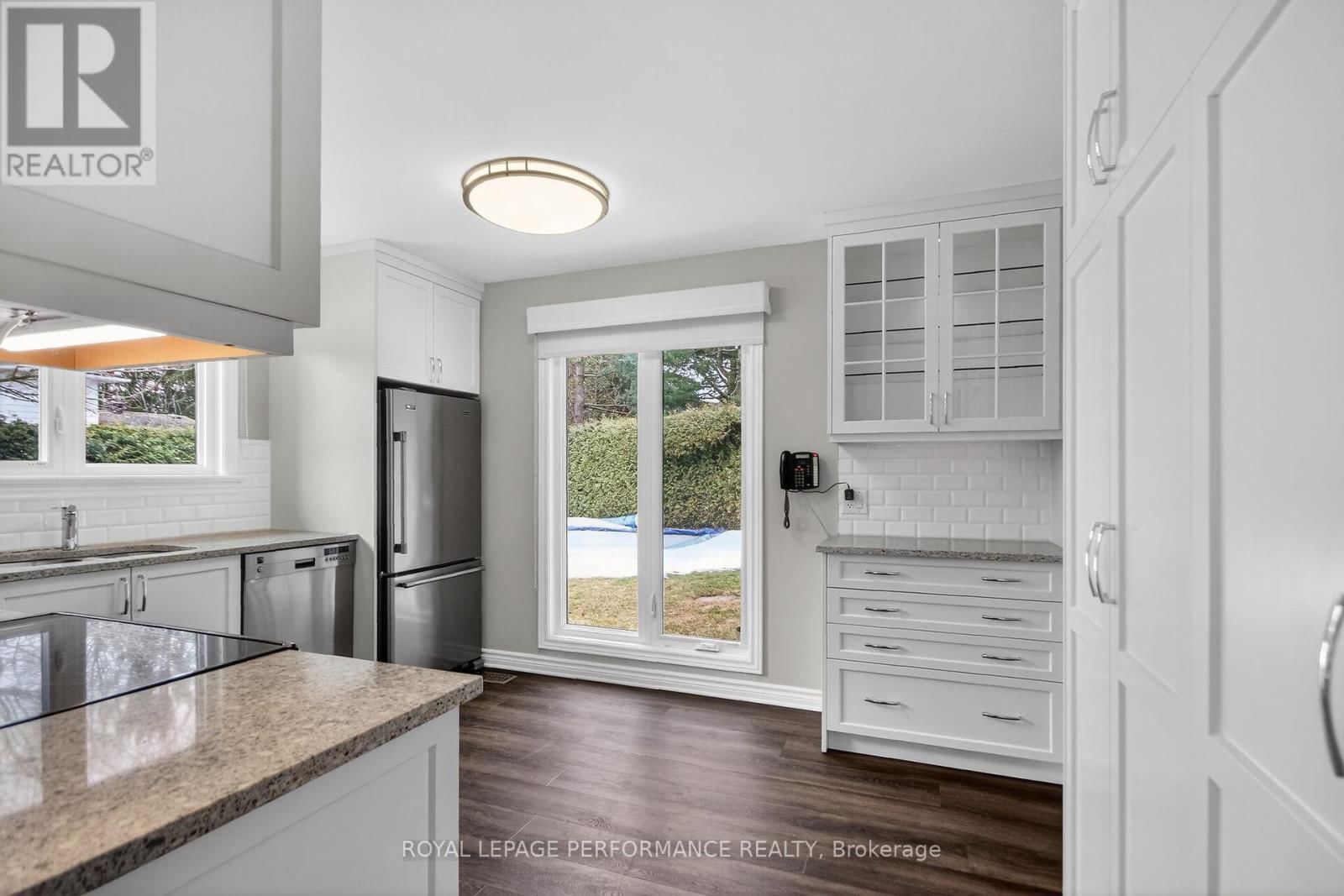 15 HALLOWELL COURT Image 18