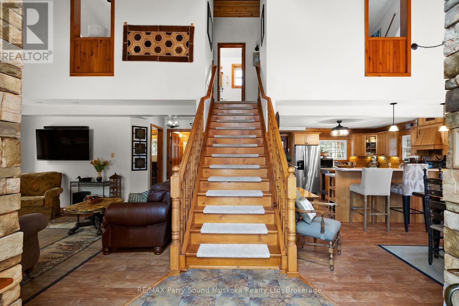 6 WEST POINT DRIVE Image 12