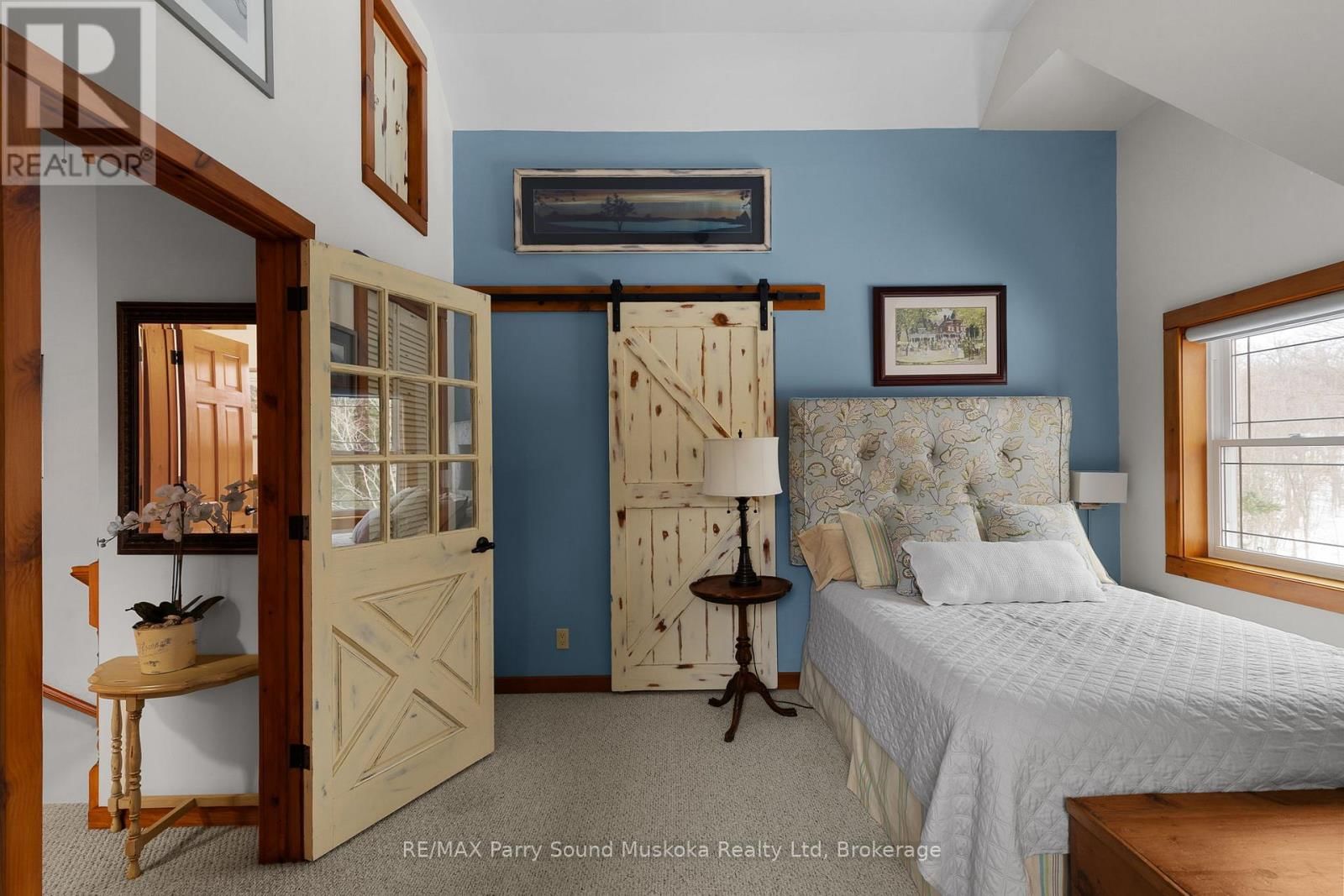 6 WEST POINT DRIVE Image 25