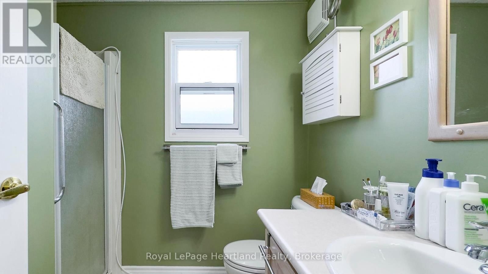 52 ALGONQUIN LANE Image 25