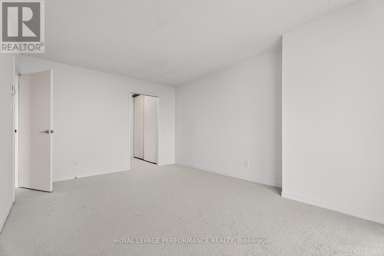 1603 - 160 GEORGE STREET Image 23