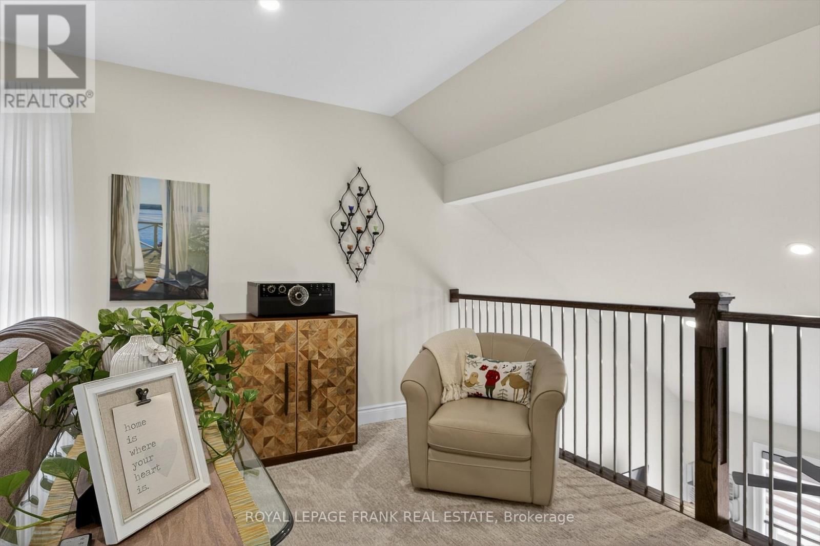 527 MACINTOSH GROVE Image 27