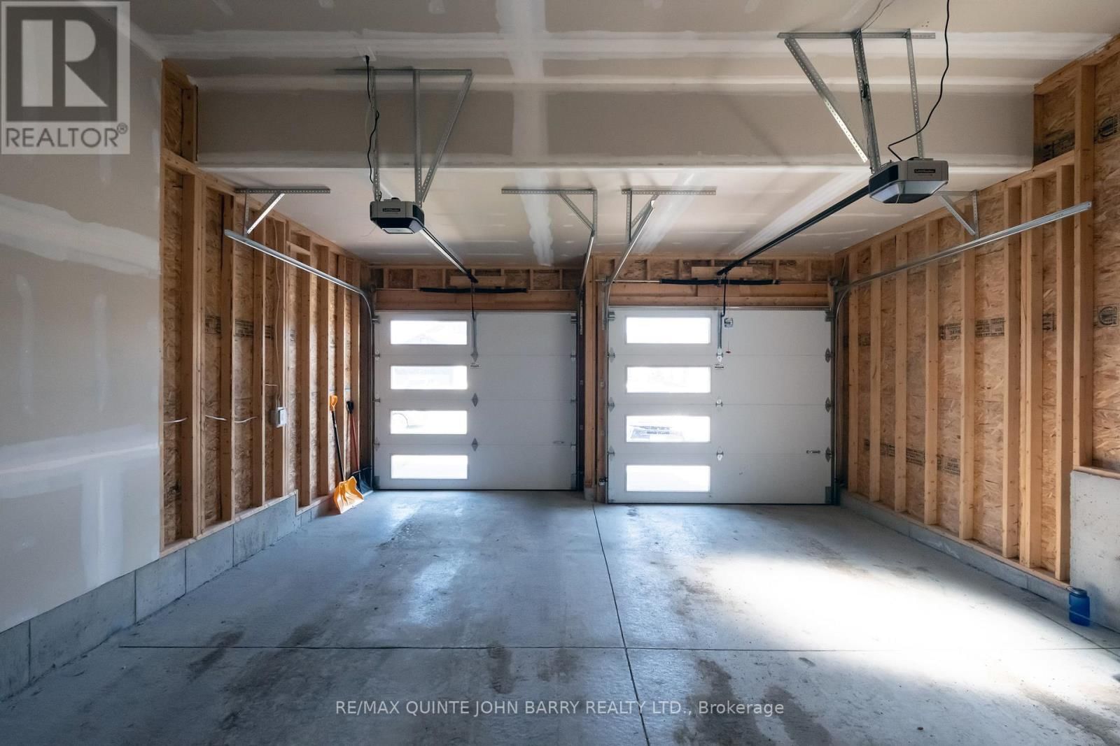 29 CATTAIL CRESCENT Image 31