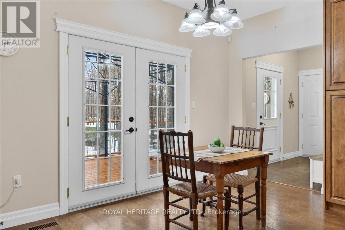 134 MITCHELL CRESCENT Image 8