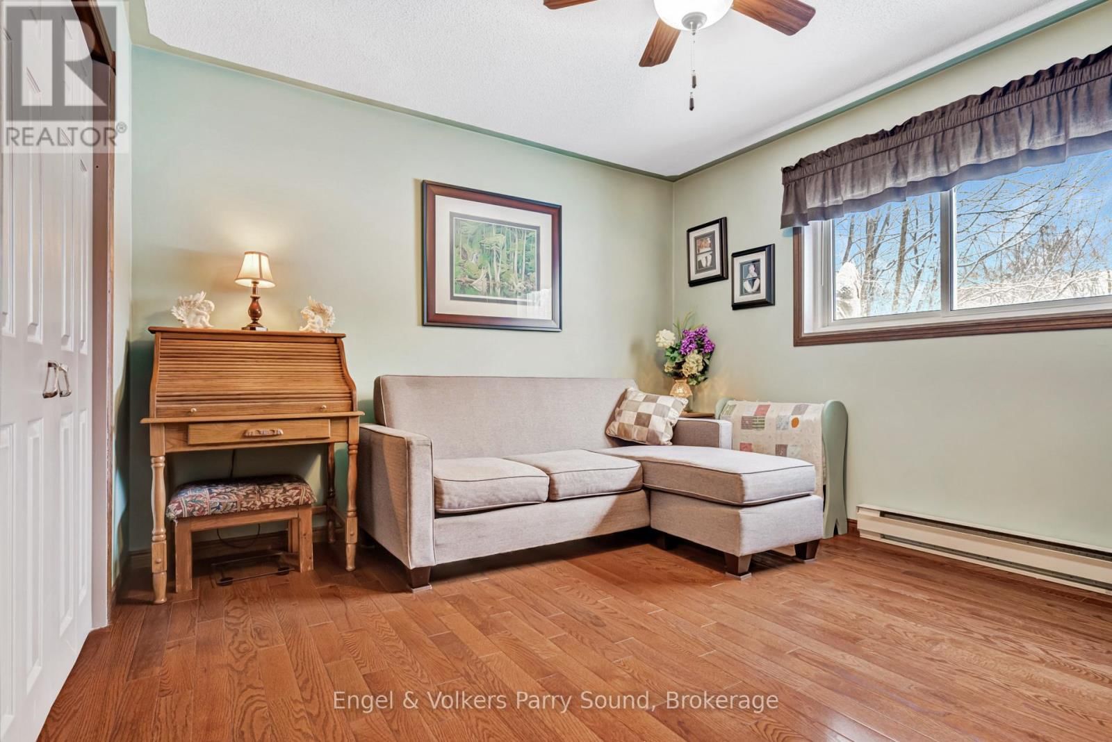 3 SQUIRREL AVENUE Image 23