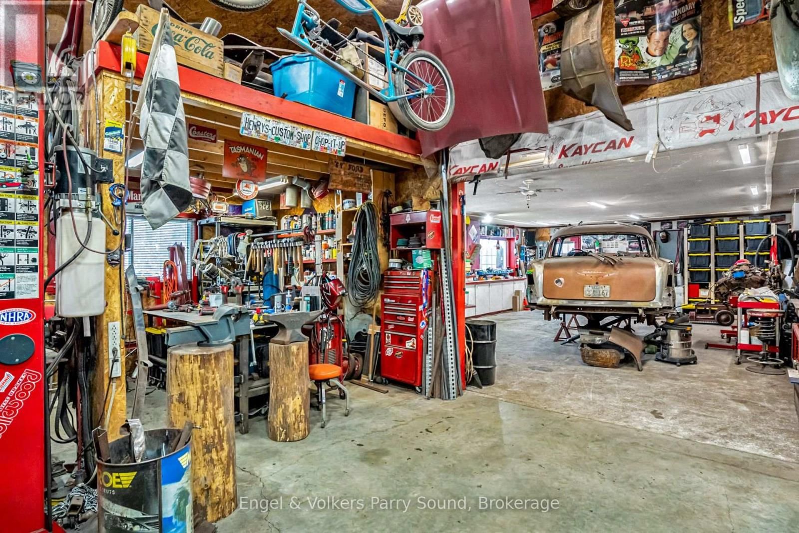 3 SQUIRREL AVENUE Image 47