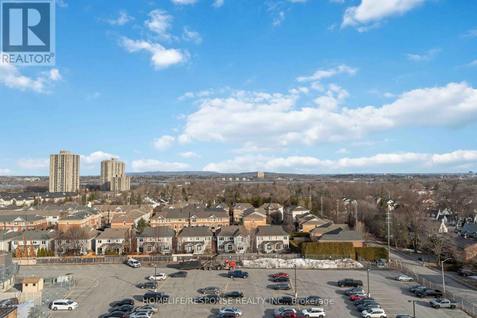 501 - 360 PATRICIA AVENUE Image 38