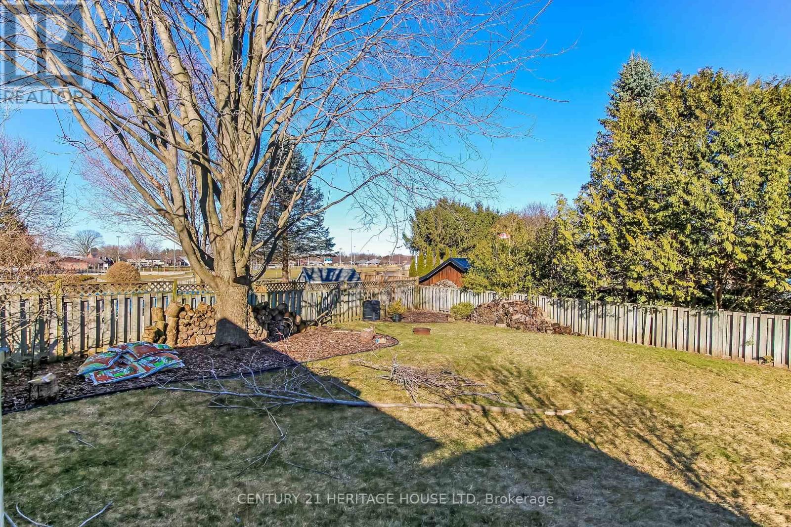 18 HICKORY BOULEVARD WEST Image 24