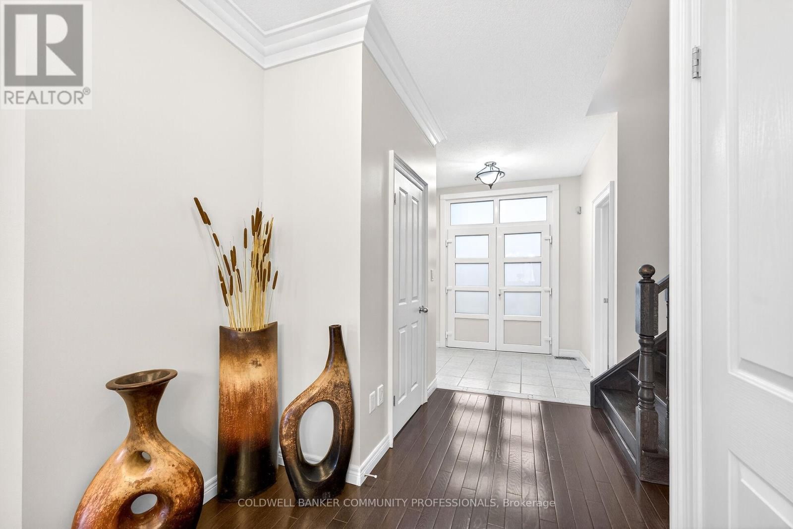 182 IRWIN AVENUE Image 38