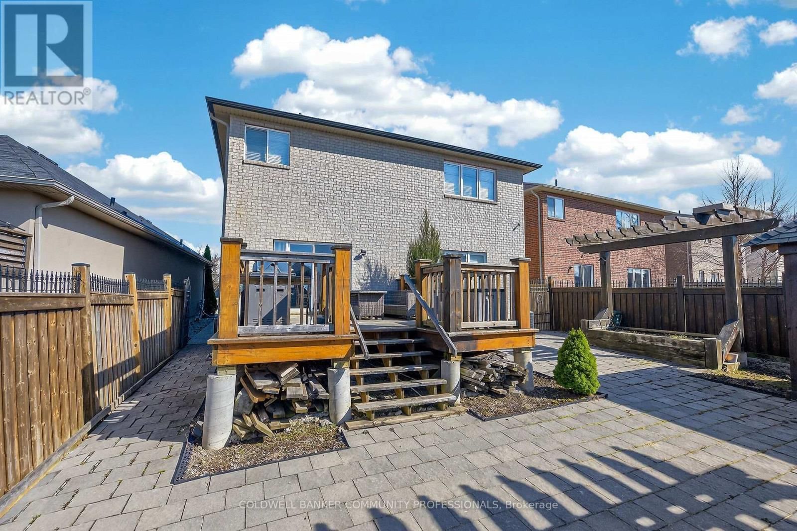 182 IRWIN AVENUE Image 44