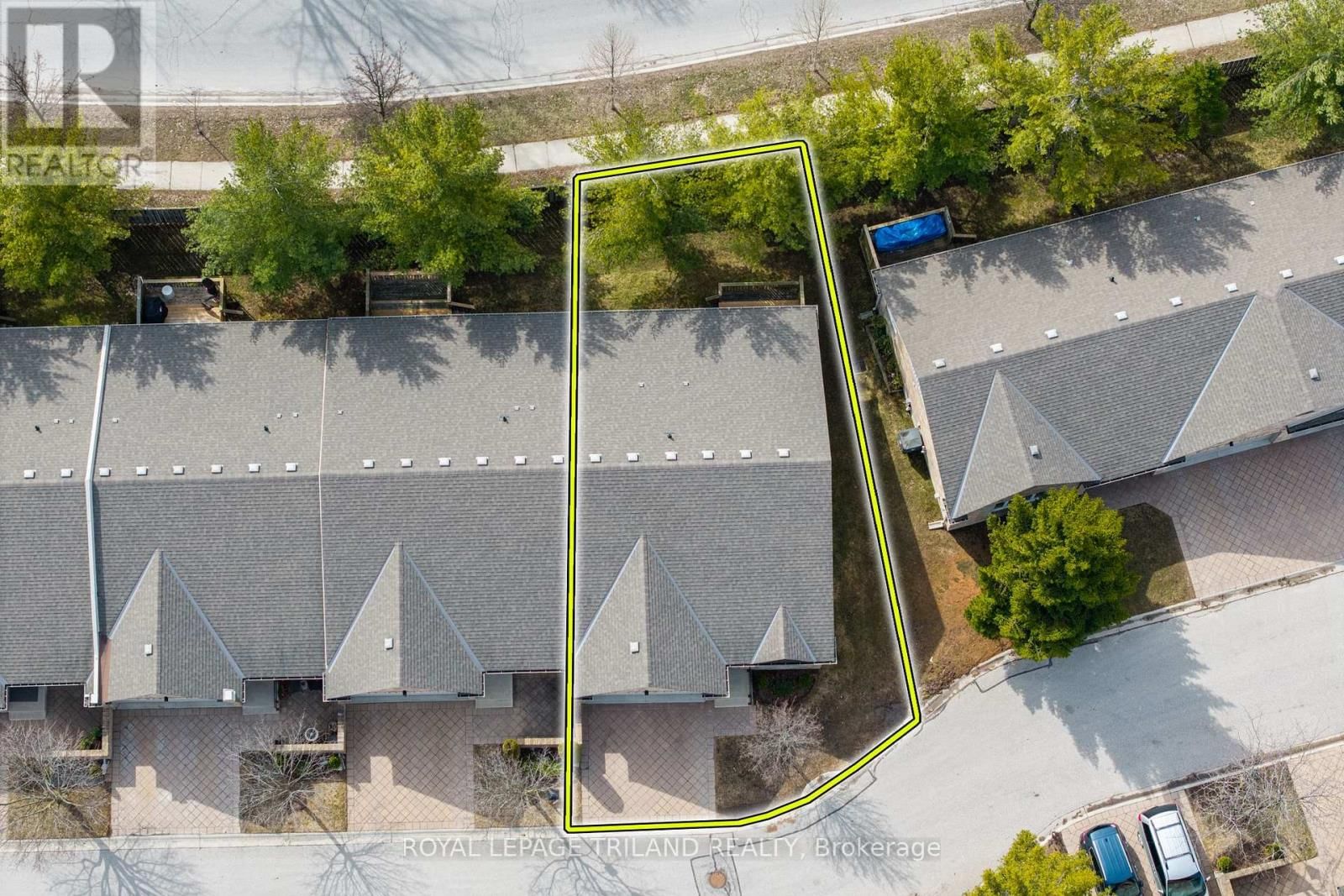 58 - 572 THISTLEWOOD DRIVE Image 46