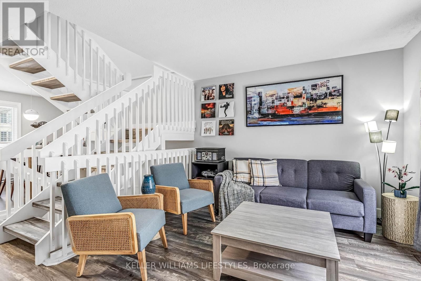 26 - 1399 COMMISSIONERS ROAD WEST Image 16