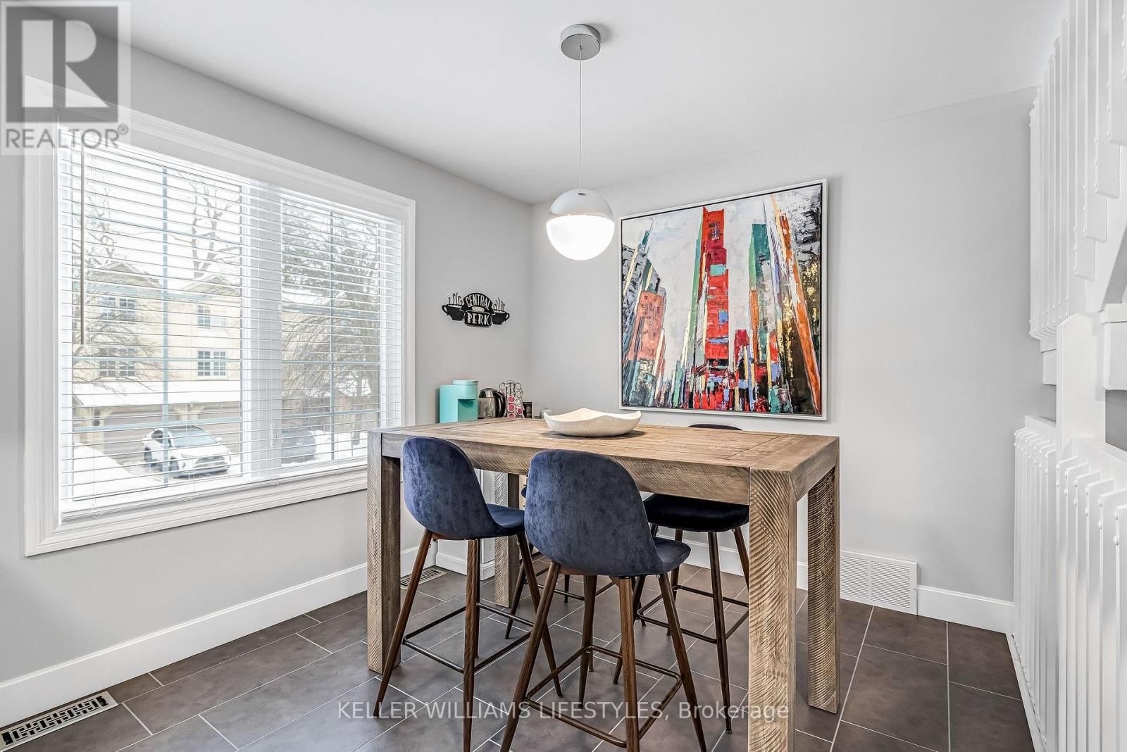 26 - 1399 COMMISSIONERS ROAD WEST Image 21