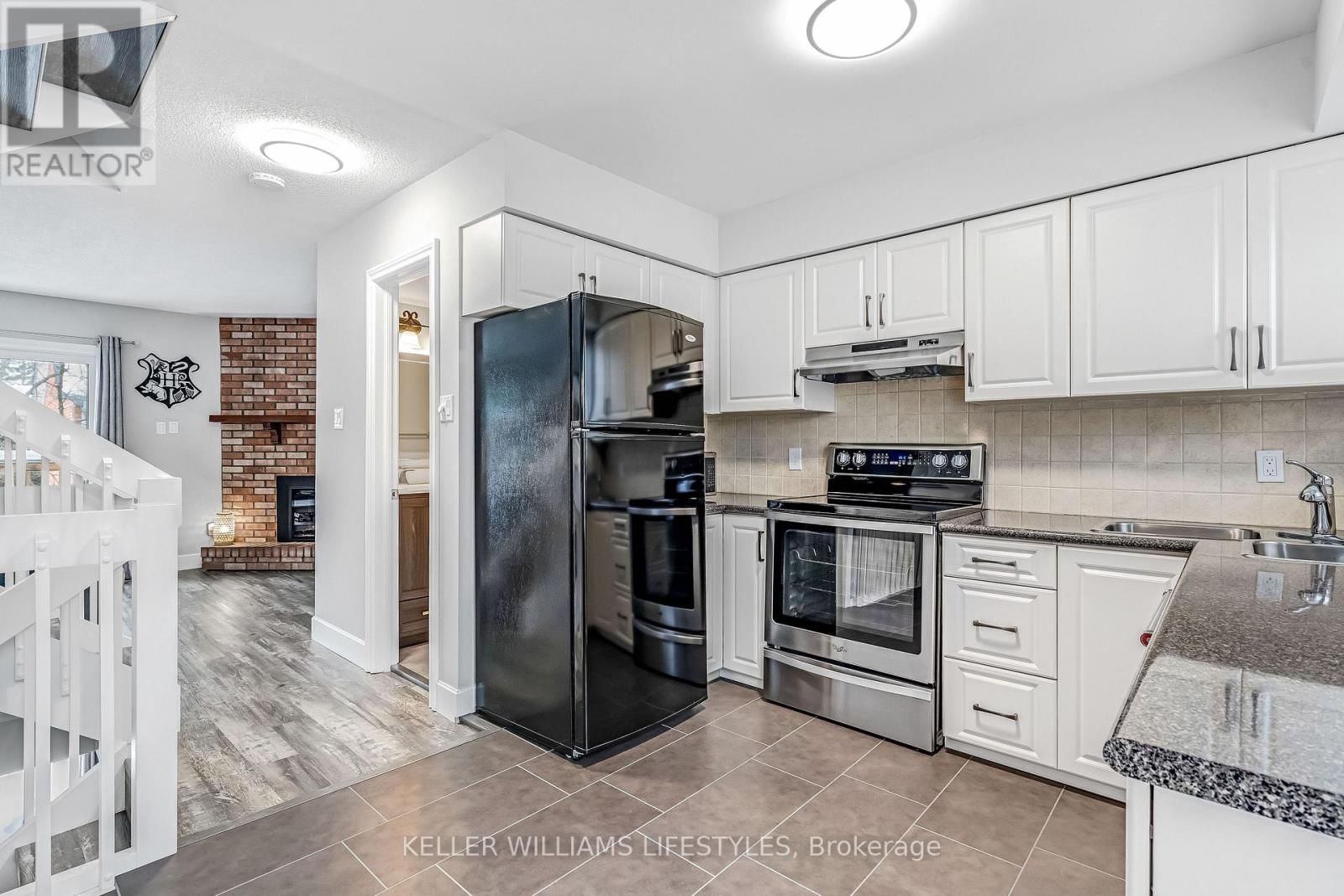 26 - 1399 COMMISSIONERS ROAD WEST Image 26