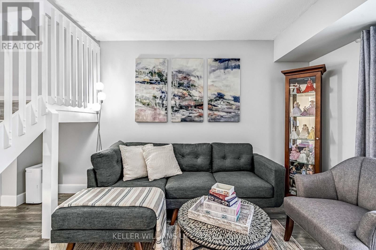 26 - 1399 COMMISSIONERS ROAD WEST Image 9