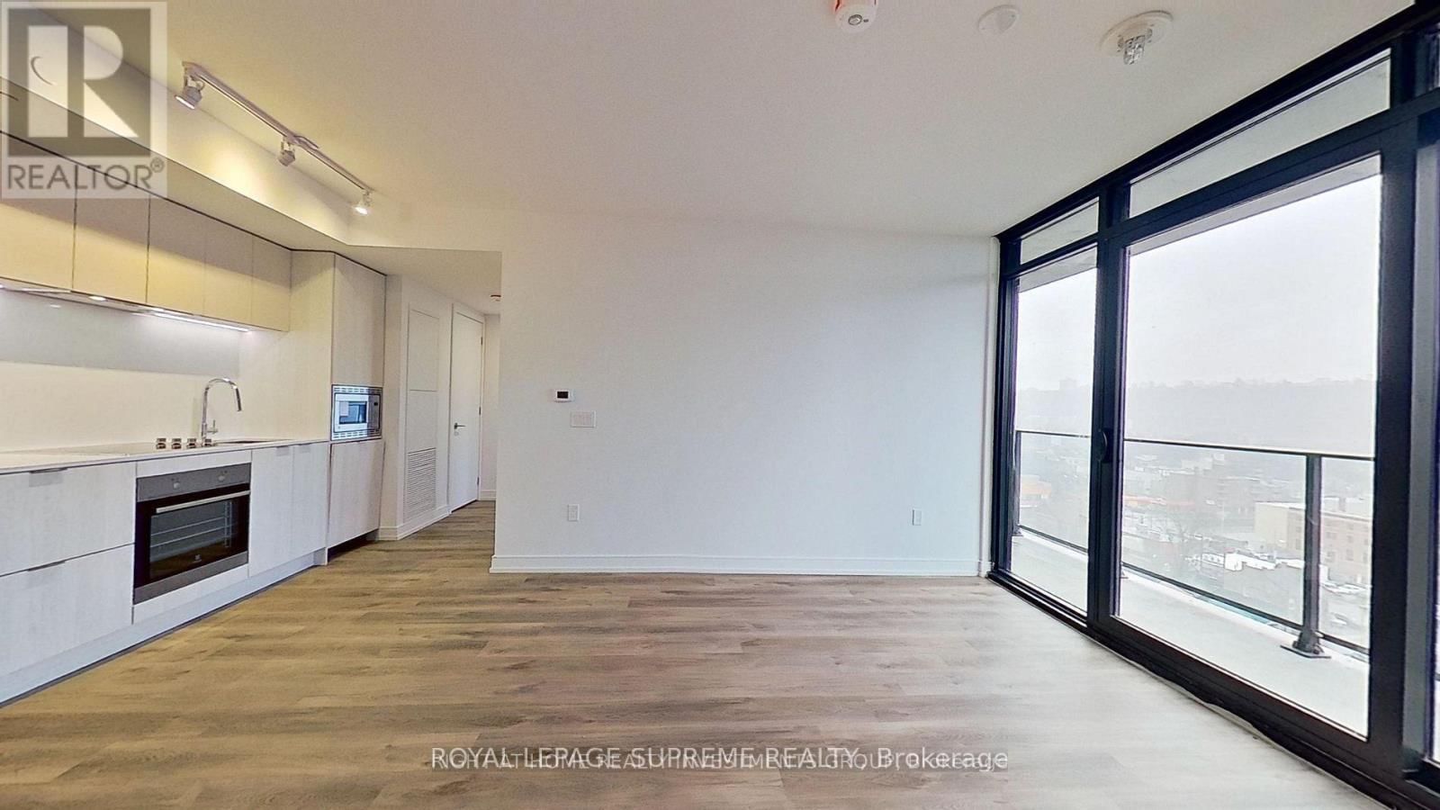 1322 - 1 JARVIS STREET Image 8