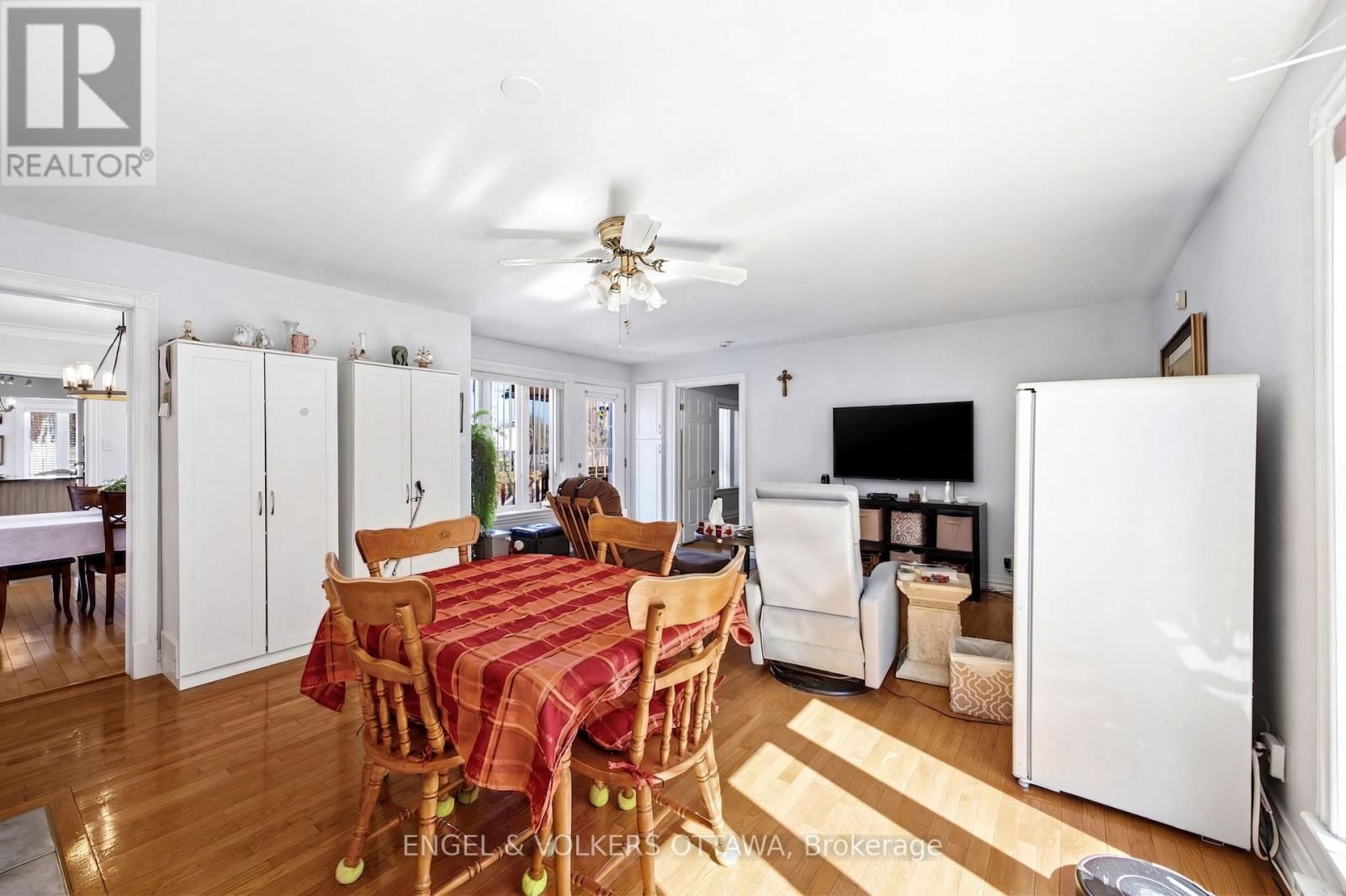 1495 BELCOURT BOULEVARD Image 21