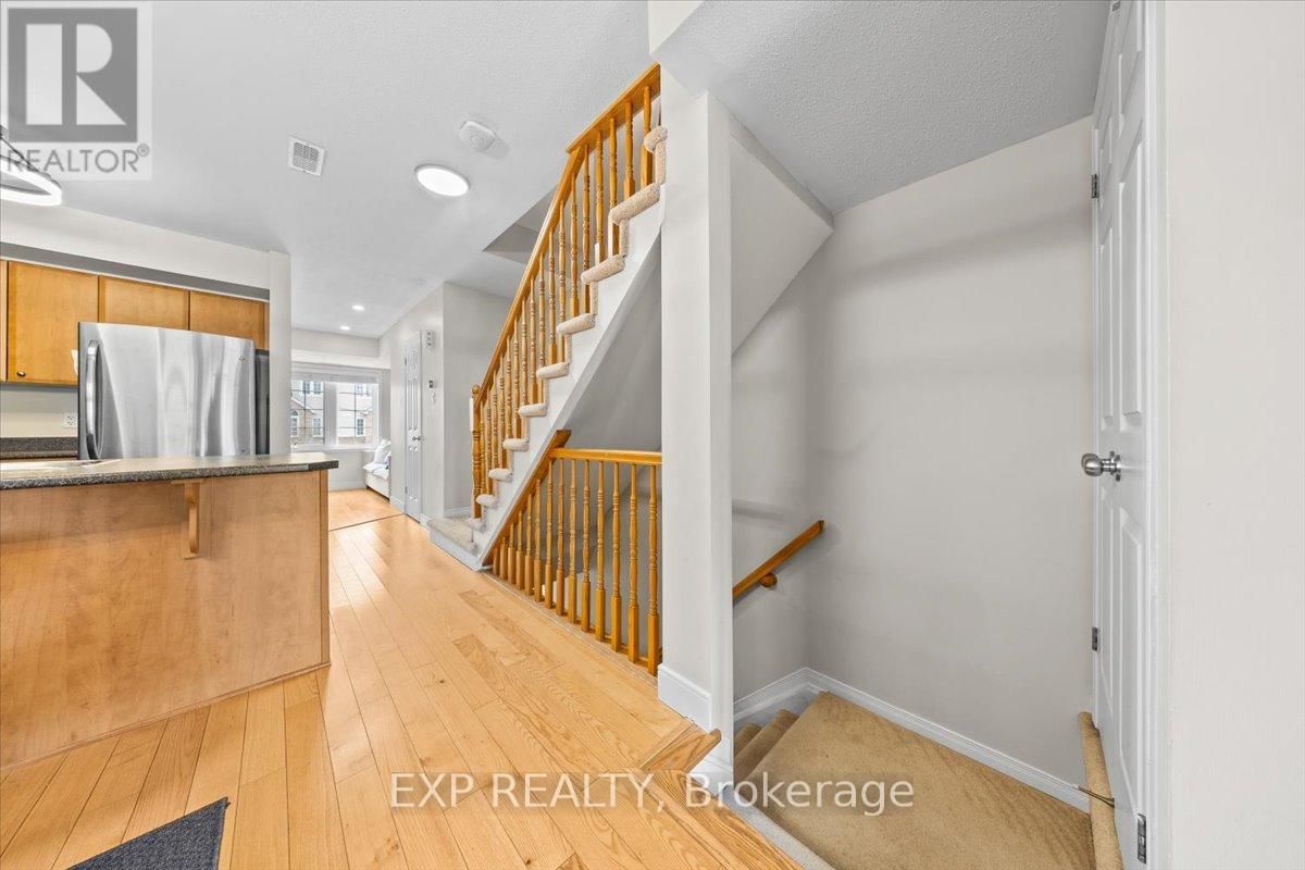 57 STEELE PARK Image 10